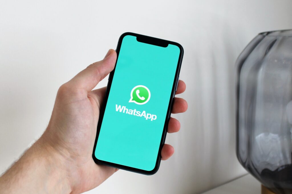 What is business model of whatsapp 